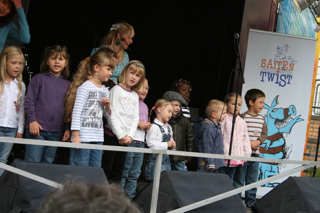 gal/2009/2009 Borbecker Marktfest 06.09/2009 Saitentwist Borbecker Marktfest 06.09. 144.jpg